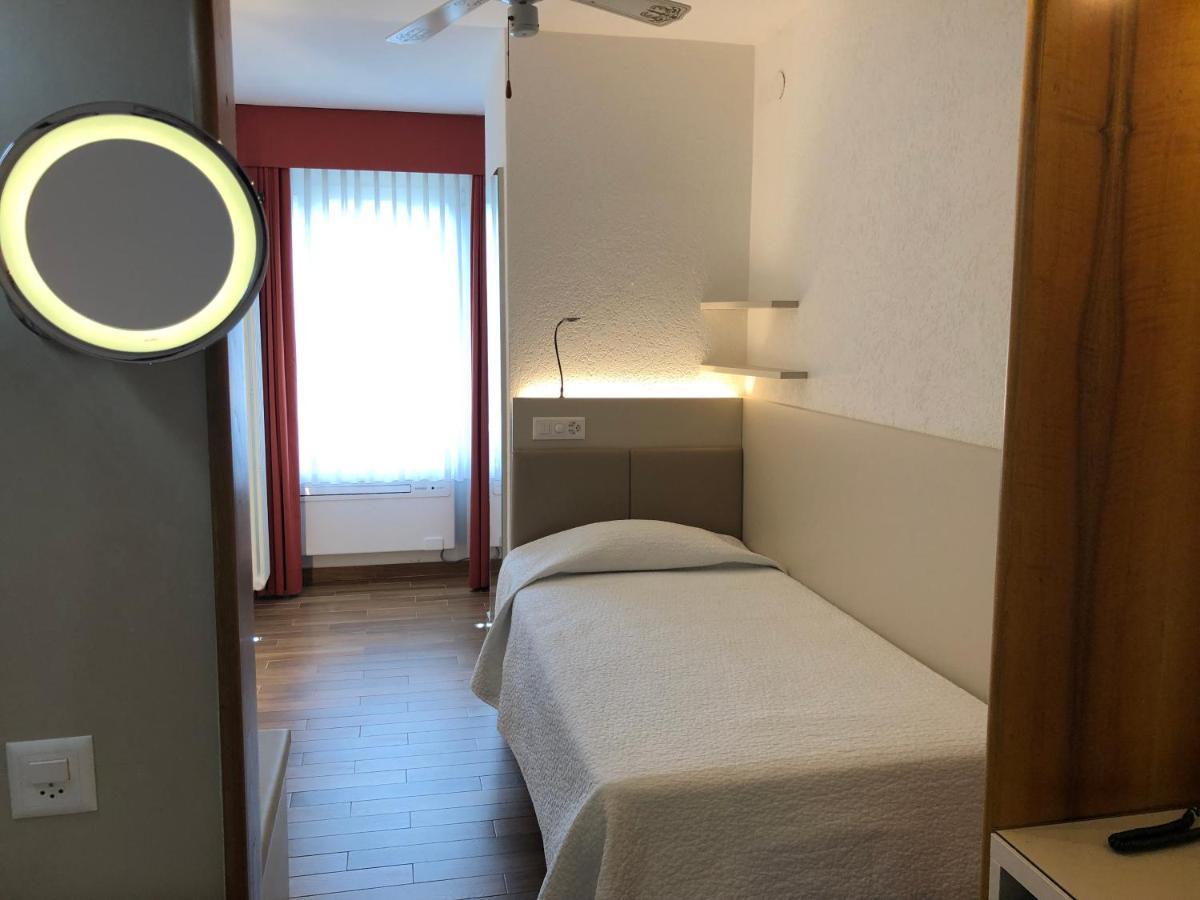 Hotel Campione Bissone Eksteriør bilde