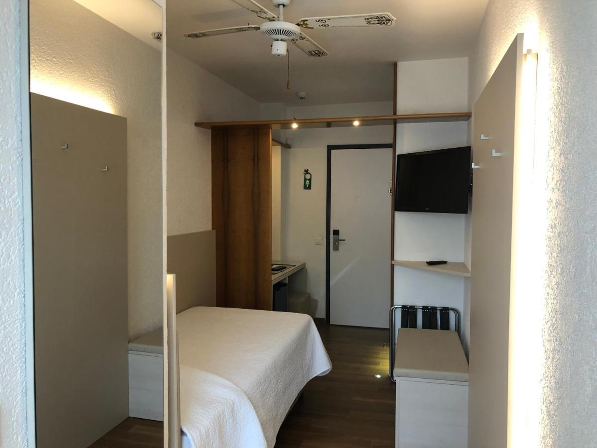 Hotel Campione Bissone Eksteriør bilde
